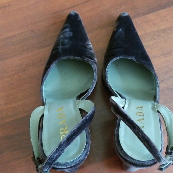 Prada velvet wedges - Picture 5 of 8